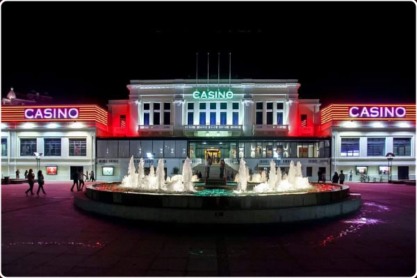 Casino da Póvoa de Varzim em Portugal | Revisão em GuiaDosCasinos.PT 2024